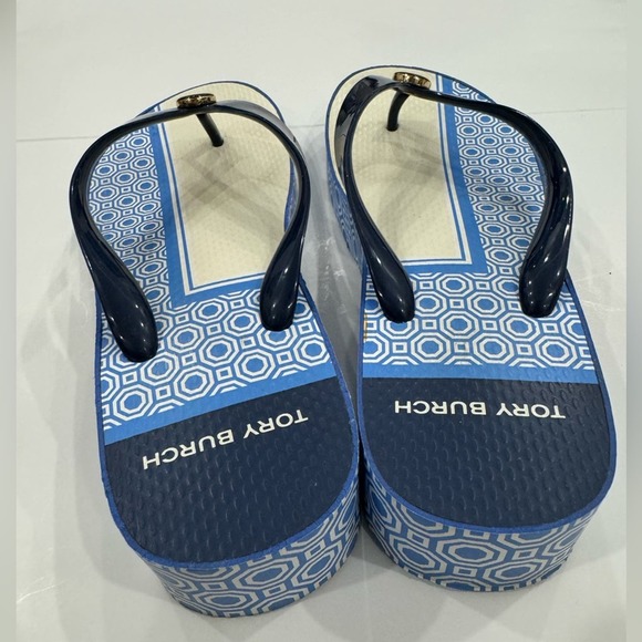Tory Burch sandals tong flip flop Logo Navy Octagon Wedge poolside 8.5 - Picture 4 of 8